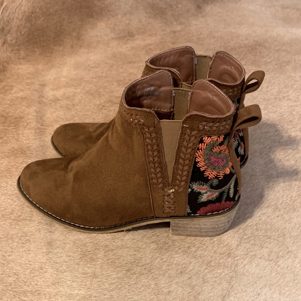 Brown booties